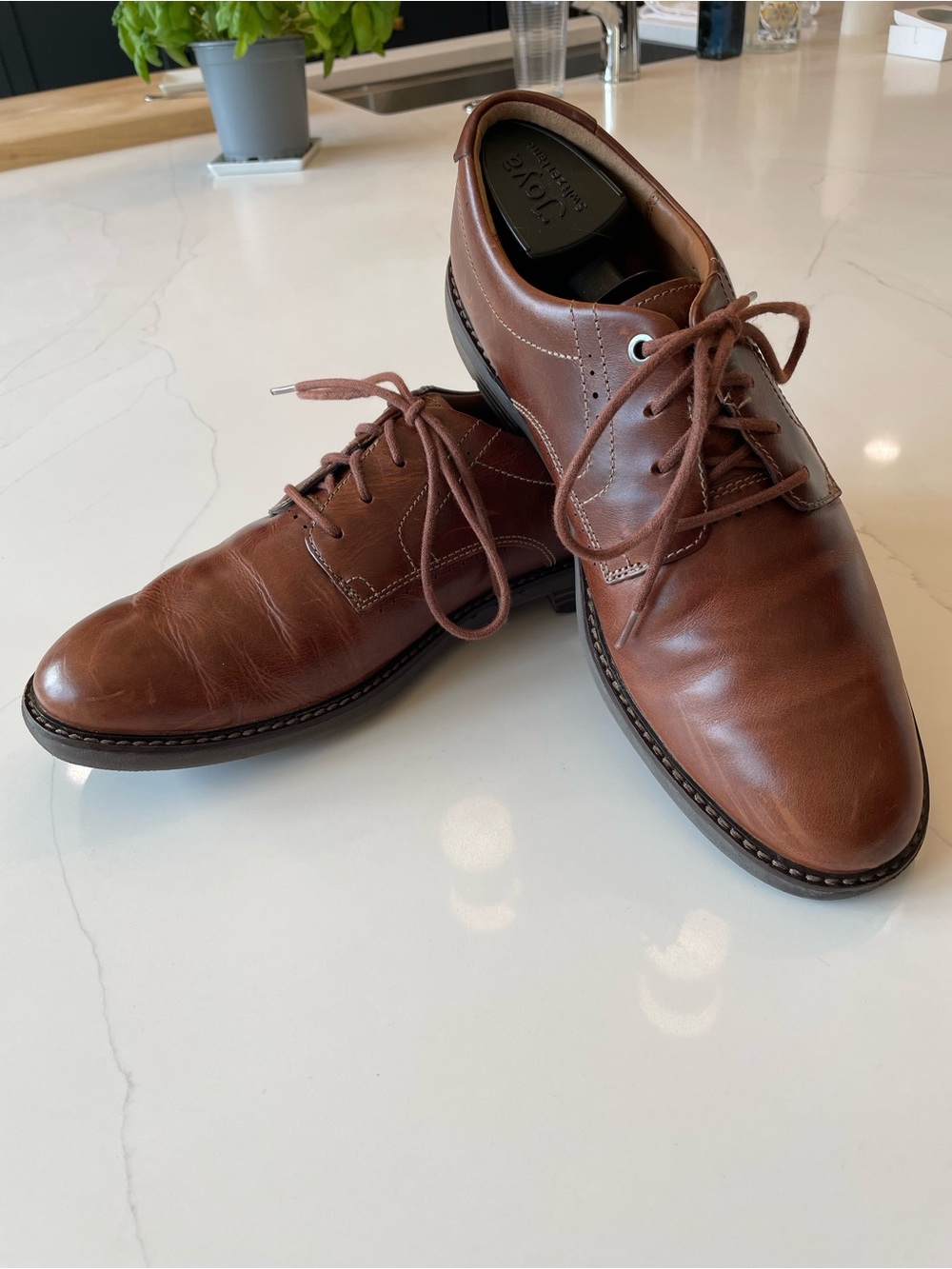 Clarks Men's Cognac Brown Leather Derby Lace-Ups